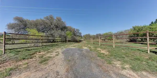 Image 4 Image 4