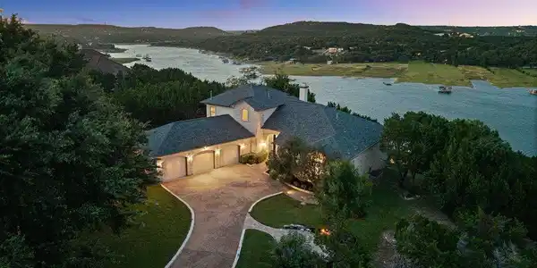 17312 Northlake Hills DR