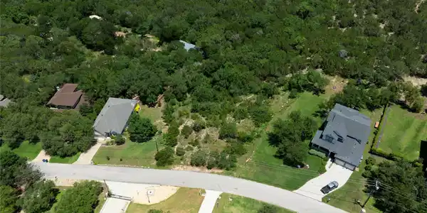 13700 Montview DR
