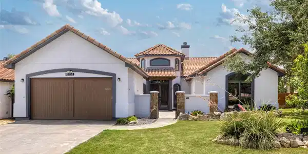15203 Lariat TRL