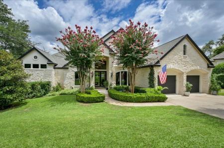 3705 Dogwood Creek CV
