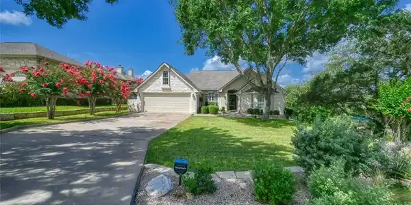 204 Gateway CIR