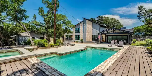 13113 Mansfield DR