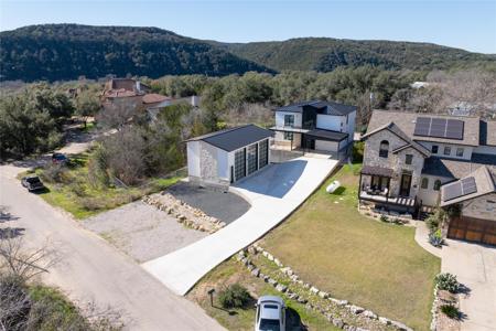 1304 Minnie DR