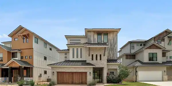 2409 Bruin DR