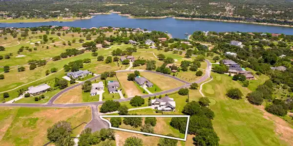 2703 Stableford CT