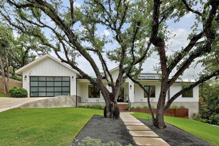 4504 Small DR
