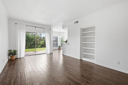 6000 Shepherd Mountain CV