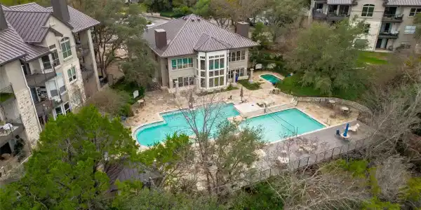 6000 Shepherd Mountain CV