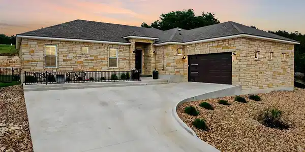 4107 Rockwood DR