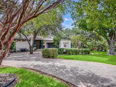 4709 Eby LN