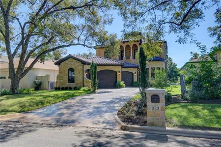 373 Meadowlakes DR
