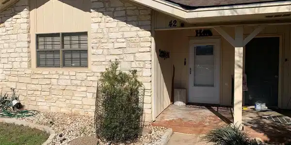 21013 Highland Lake DR