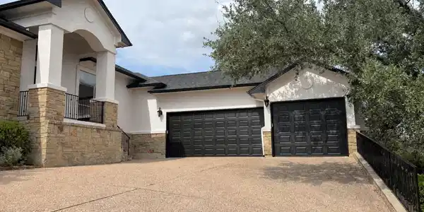 17109 Northlake Hills DR