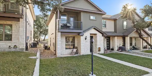 575 Demarett DR