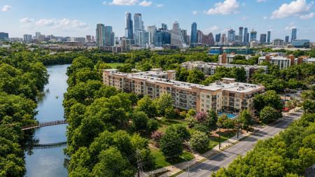 1900 Barton Springs RD