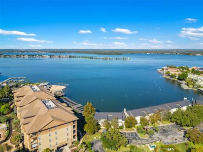 96 Island DR
