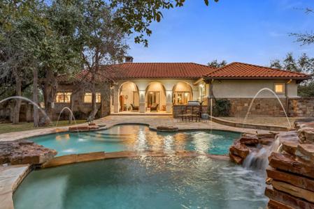 7428 Oak Shores DR