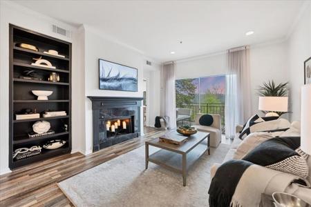 6000 Shepherd Mountain CV