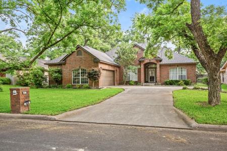 350 San Saba ST