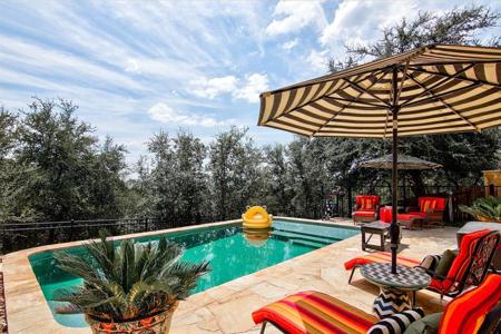 233 Santaluz LN