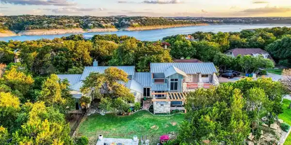 18500 Lakehead CIR