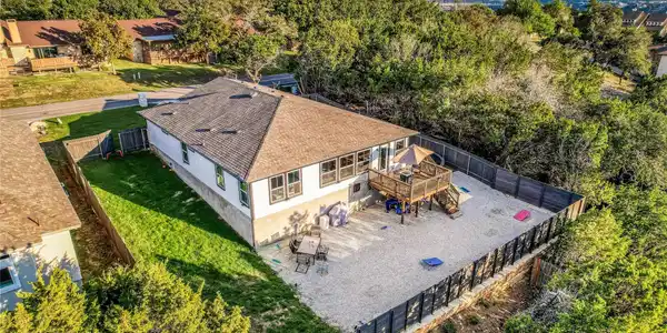 3204 Mount Vernon Ave