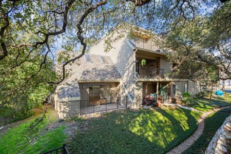 1135 Barton Hills DR