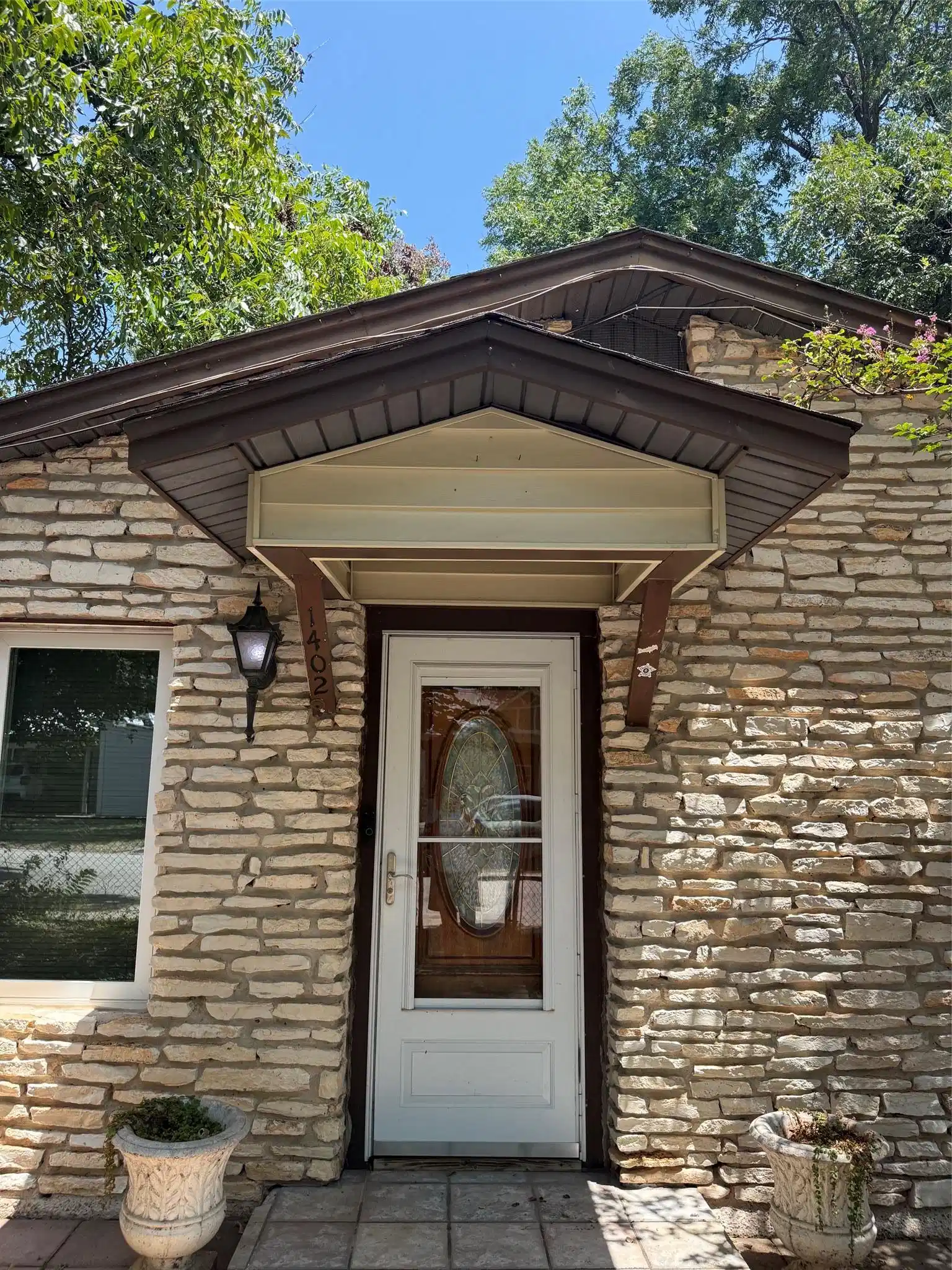 Image 1 Image 1