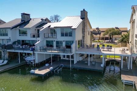 1107 The Cape