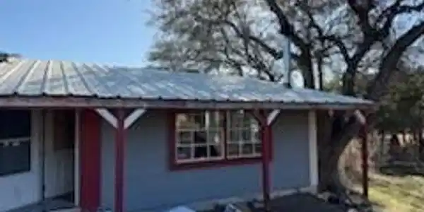 21405 Horseshoe LOOP