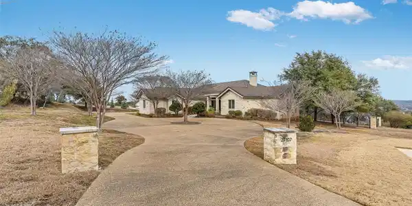 27107 Waterfall Hill PKWY