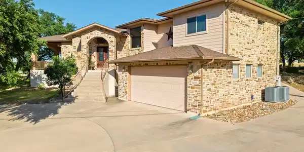 4405 Nettle LN