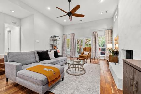 5731 Sam Houston CIR