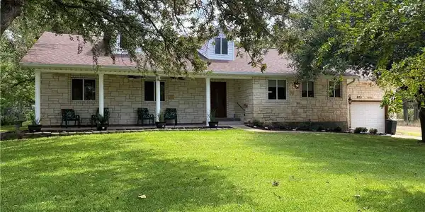 605 S Chaparral