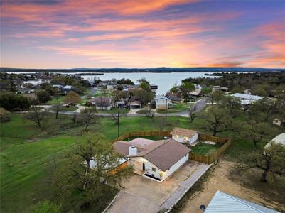 3201 Oak Ridge DR