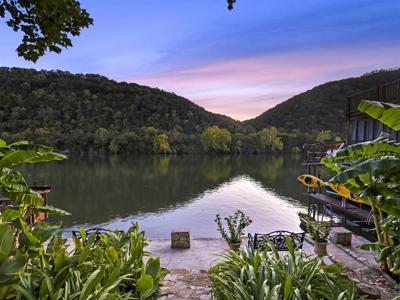 12811 River Bend