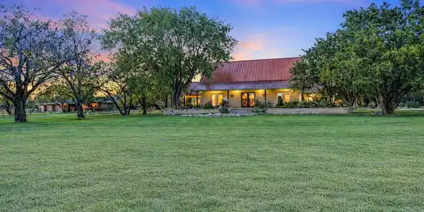 1005 County Road 414
