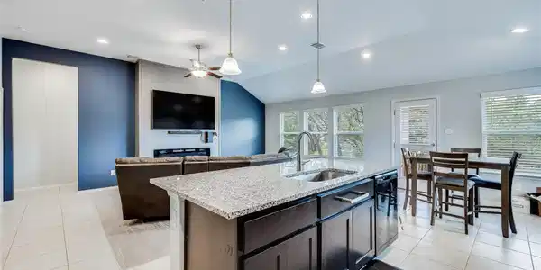 21302 Santa Rosa Ave