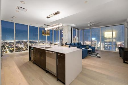 301 West Ave