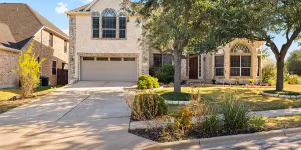 8101 Red Bird CT