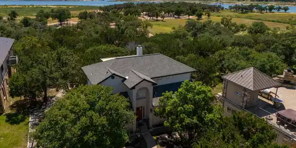 704 Deckhouse DR