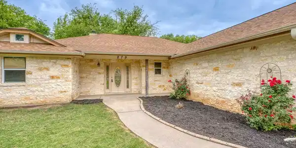 279 Skyview DR