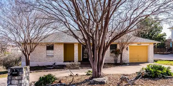 20623 Highland Lake DR