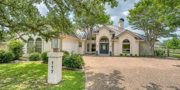 117 Longhorn DR