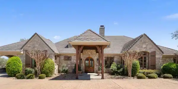 27025 Masters PKWY