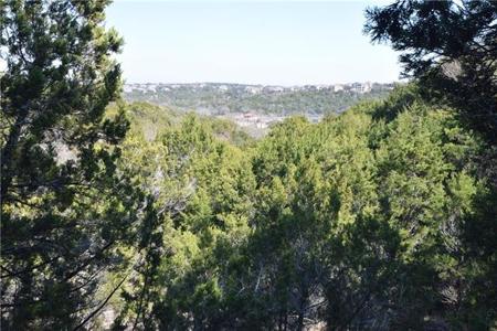 13714 Hunters Pass