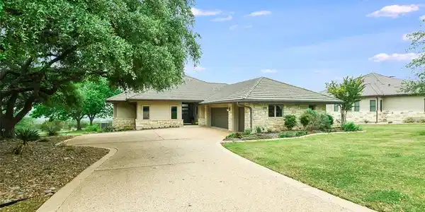 1108 Majestic Hills BLVD