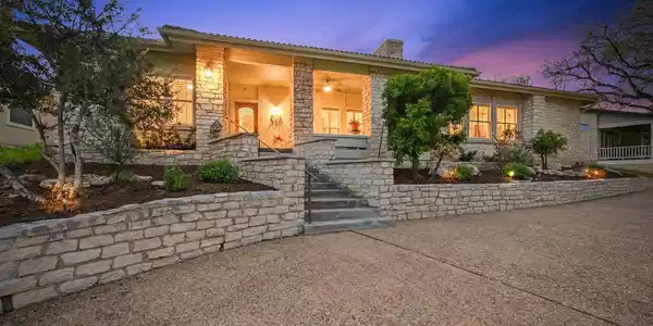 308 Nautilus Ave