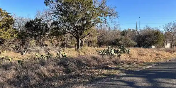 Lot212 Pecan LN